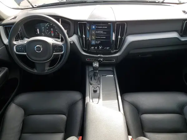 YV4A22RK9J1093169 2018 VOLVO XC60 - Image 8