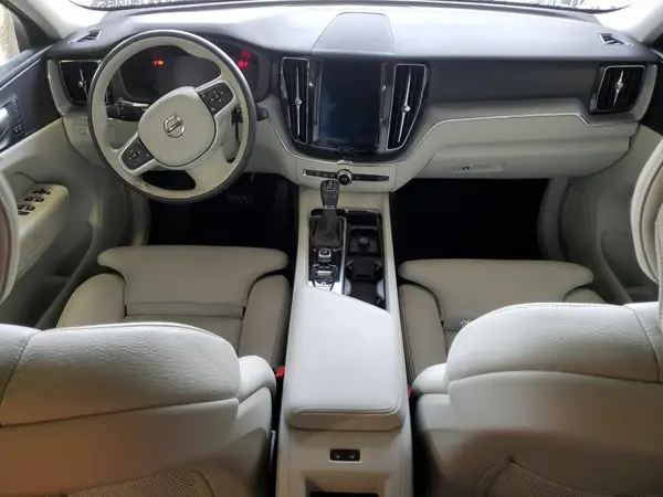 YV4A22RKXK1375810 2019 VOLVO XC60 - Image 8