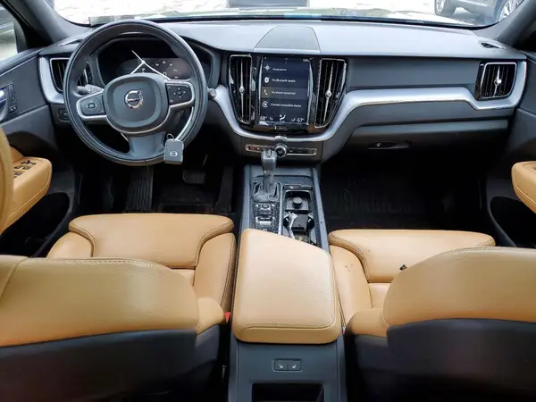 YV4A22RKXK1391246 2019 VOLVO XC60 - Image 8