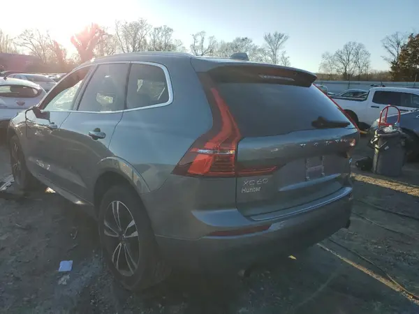 YV4A22RKXM1684809 2021 VOLVO XC60 - Image 2