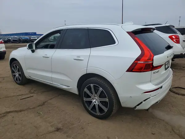 YV4A22RL0J1003545 2018 VOLVO XC60 - Image 2