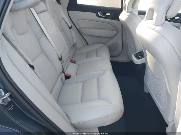 YV4A22RL0J1081839 2018 VOLVO XC60 - Image 8