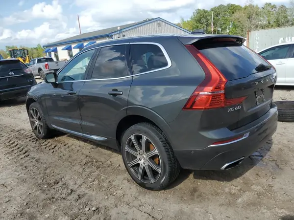 YV4A22RL1J1001822 2018 VOLVO XC60 - Image 2