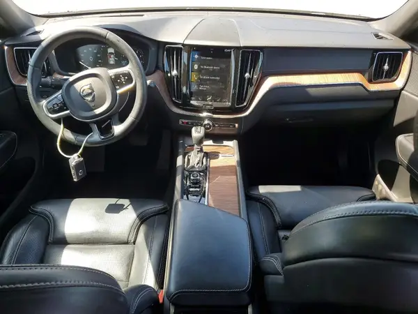 YV4A22RL1J1017468 2018 VOLVO XC60 - Image 8
