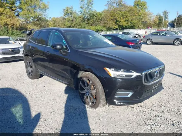 YV4A22RL1J1076889 2018 VOLVO XC60 - Image 1