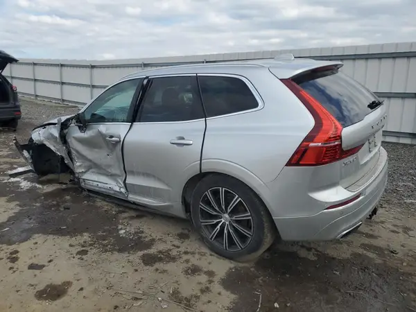 YV4A22RL1M1768476 2021 VOLVO XC60 - Image 2