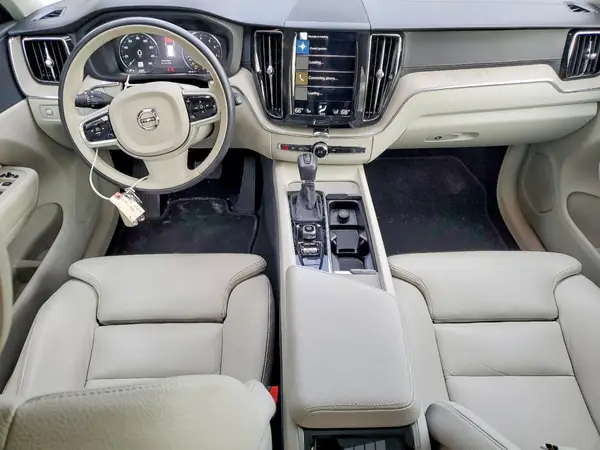 YV4A22RL2J1035316 2018 VOLVO XC60 - Image 8