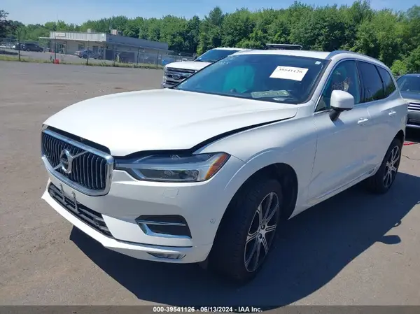 YV4A22RL3J1023031 2018 VOLVO XC60 - Image 2