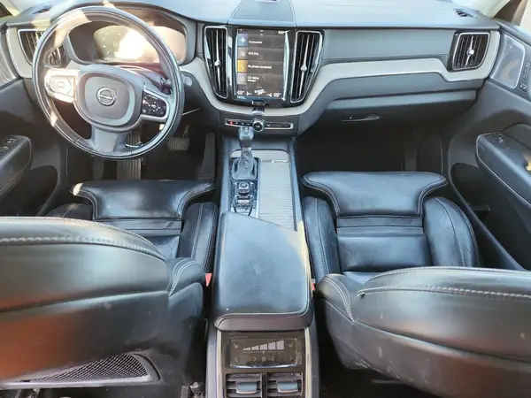 YV4A22RL3K1317837 2019 VOLVO XC60 - Image 8