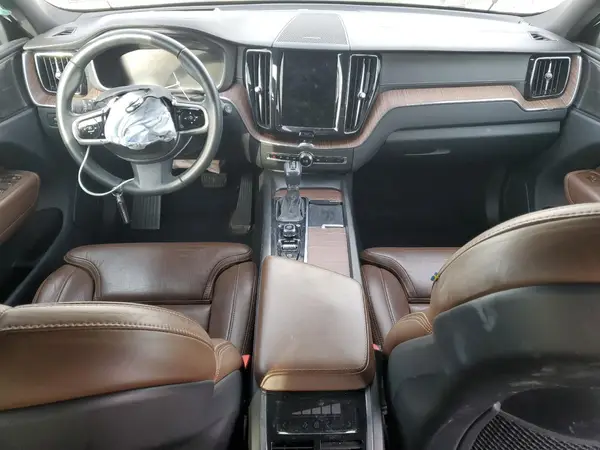 YV4A22RL3M1774330 2021 VOLVO XC60 - Image 8