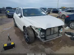 YV4A22RL4M1684555 2021 VOLVO XC60
