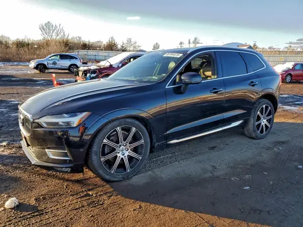 YV4A22RL5J1052126 2018 VOLVO XC60 - Image 1
