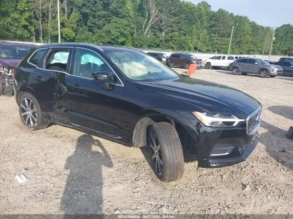 YV4A22RL5M1688842 2021 VOLVO XC60 - Image 1