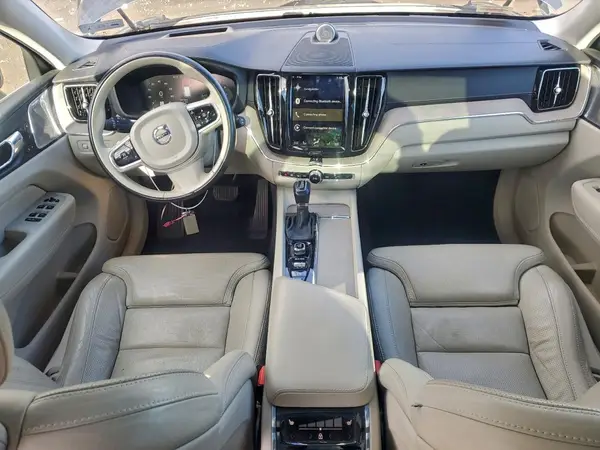 YV4A22RL6J1030619 2018 VOLVO XC60 - Image 8