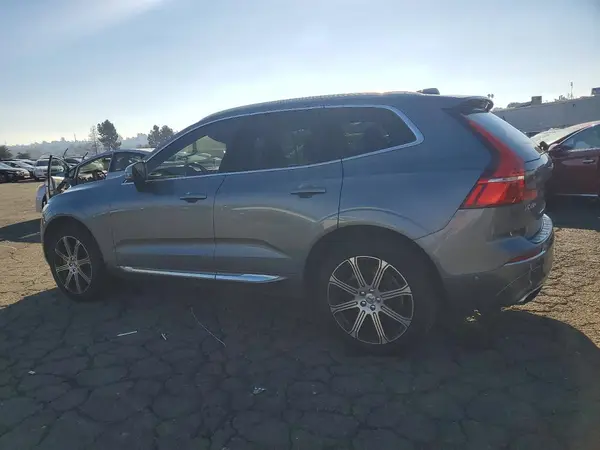 YV4A22RL6K1342599 2019 VOLVO XC60 - Image 2