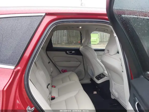 YV4A22RL6L1582074 2020 VOLVO XC60 - Image 8