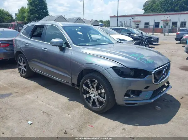 YV4A22RL6M1842541 2021 VOLVO XC60 - Image 1