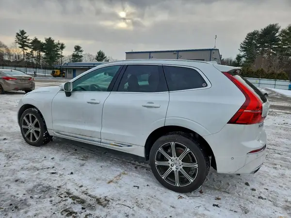 YV4A22RL7J1022352 2018 VOLVO XC60 - Image 2