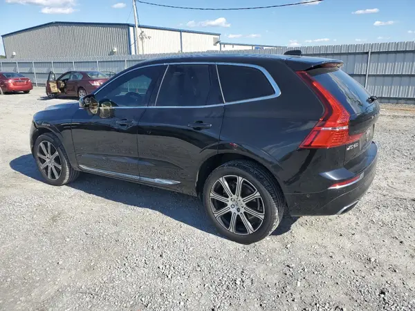 YV4A22RL7J1025770 2018 VOLVO XC60 - Image 2