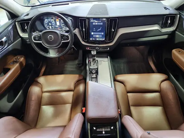 YV4A22RL8K1328946 2019 VOLVO XC60 - Image 8