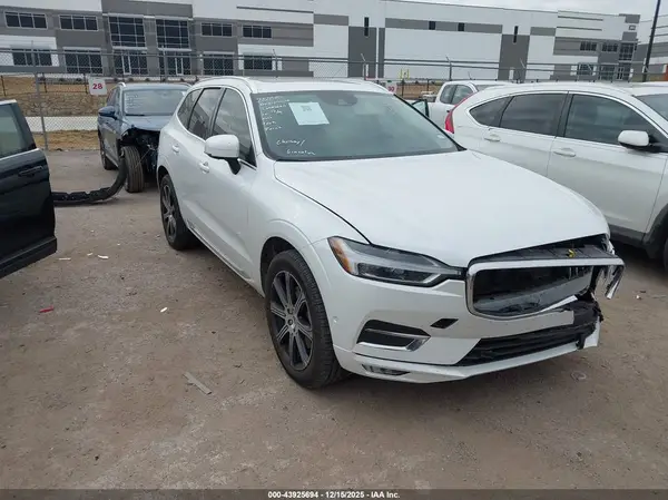 YV4A22RL8M1721753 2021 VOLVO XC60 - Image 1