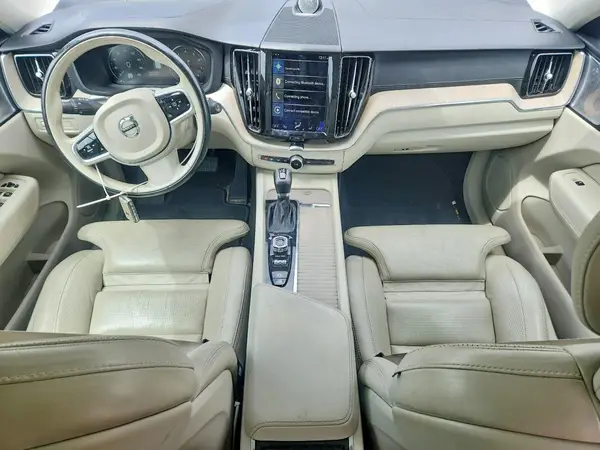 YV4A22RL9J1002247 2018 VOLVO XC60 - Image 8