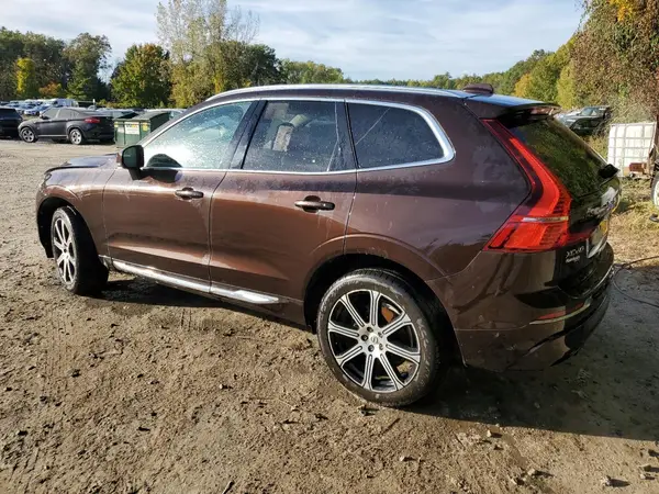 YV4A22RL9J1031537 2018 VOLVO XC60 - Image 2