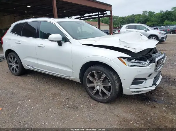 YV4A22RL9J1048869 2018 VOLVO XC60 - Image 1