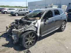 YV4A22RL9K1309662 2019 VOLVO XC60