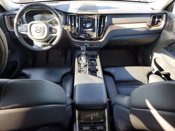 YV4A22RL9L1502976 2020 VOLVO XC60 - Image 8