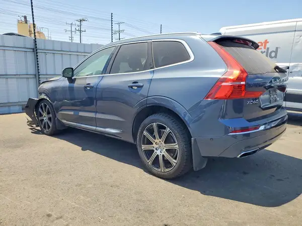 YV4A22RLXJ1017467 2018 VOLVO XC60 - Image 2