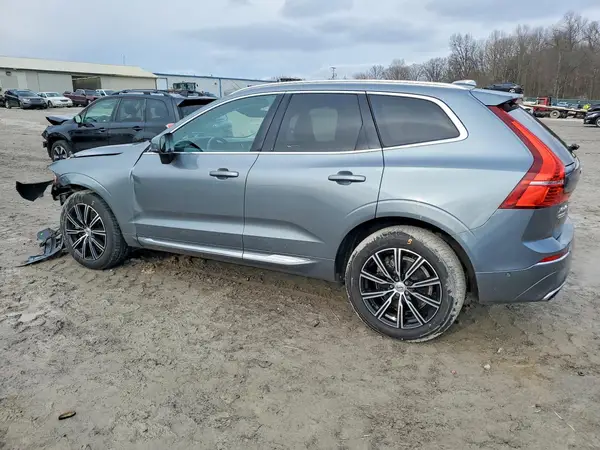 YV4A22RLXK1318676 2019 VOLVO XC60 - Image 2