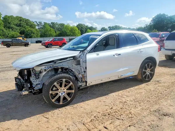 YV4A22RLXK1344081 2019 VOLVO XC60 - Image 1