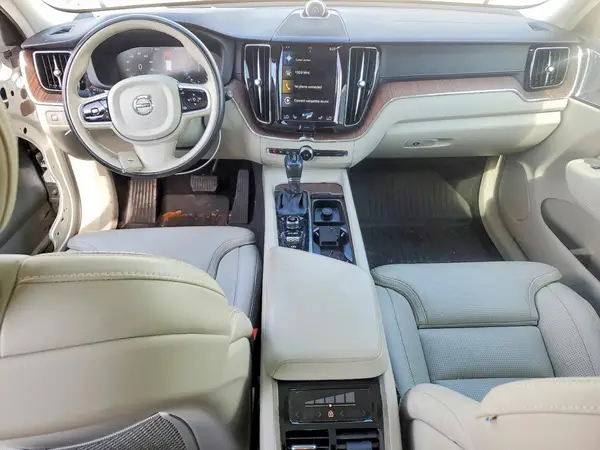 YV4A22RLXK1344081 2019 VOLVO XC60 - Image 8