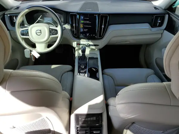 YV4A22RLXM1777192 2021 VOLVO XC60 - Image 8