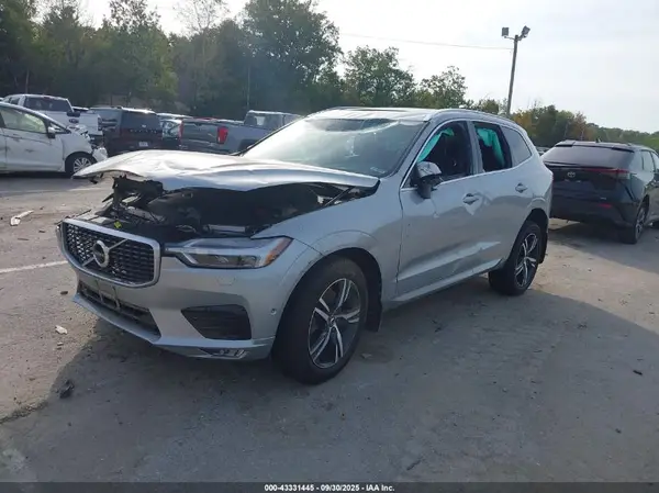 YV4A22RM4J1037531 2018 VOLVO XC60 - Image 2