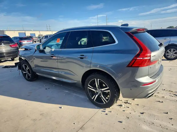 YV4A22RM6J1035375 2018 VOLVO XC60 - Image 2