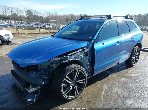 YV4A22RM6L1482632 2020 VOLVO XC60 - Image 2