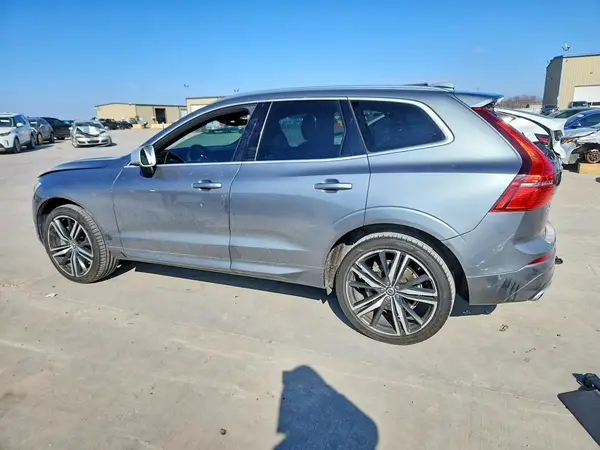 YV4A22RM9K1379963 2019 VOLVO XC60 - Image 2