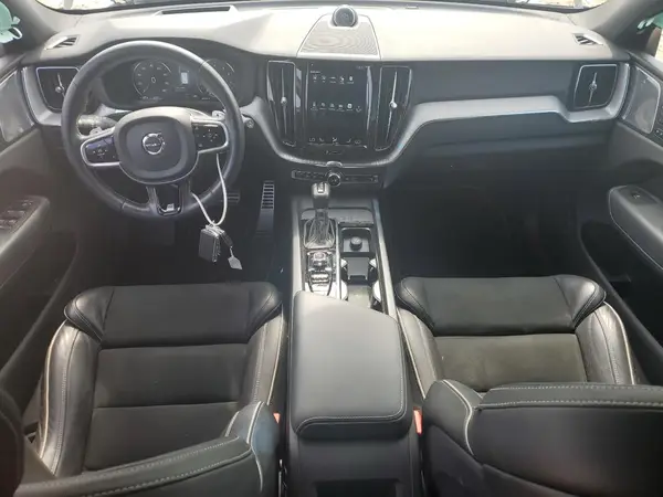 YV4A22RM9K1383320 2019 VOLVO XC60 - Image 8