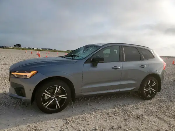 YV4A22RMXM1732763 2021 VOLVO XC60 - Image 1
