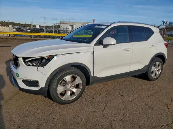 YV4AC2HK0L2210889 2020 VOLVO XC40 - Image 1
