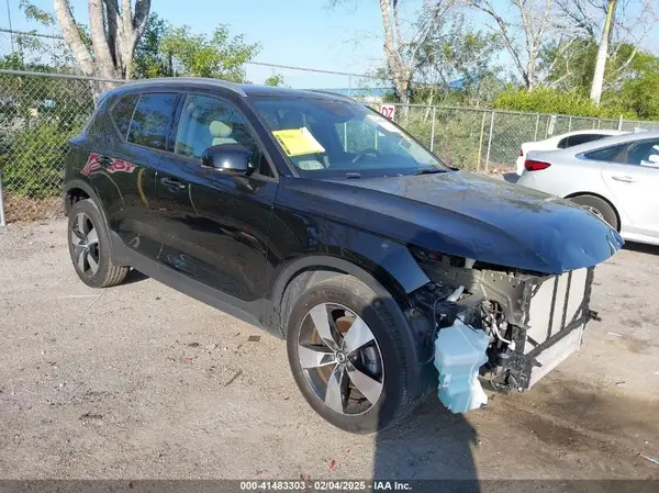 YV4AC2HK1L2287481 2020 VOLVO XC40 - Image 1