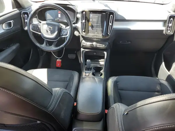 YV4AC2HK2L2205967 2020 VOLVO XC40 - Image 8