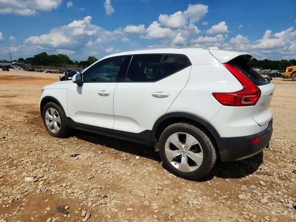 YV4AC2HK2L2209260 2020 VOLVO XC40 - Image 2