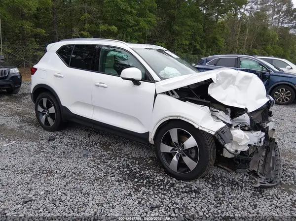 YV4AC2HK2L2248334 2020 VOLVO XC40 - Image 1