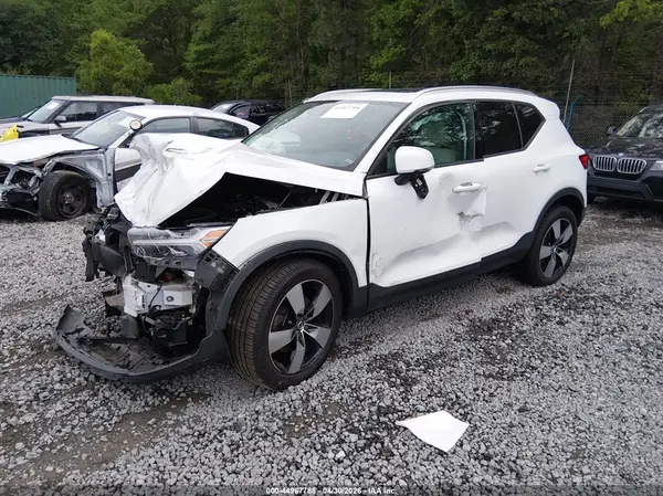 YV4AC2HK2L2248334 2020 VOLVO XC40 - Image 2