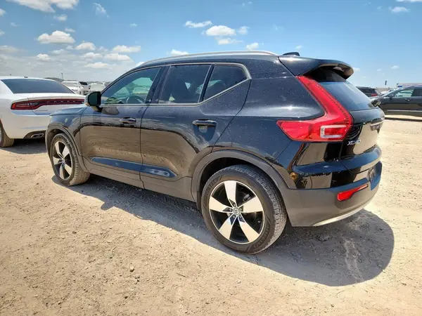 YV4AC2HK2L2295301 2020 VOLVO XC40 - Image 2