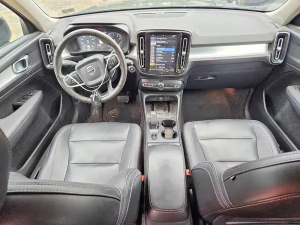 YV4AC2HK2L2338535 2020 VOLVO XC40 - Image 8
