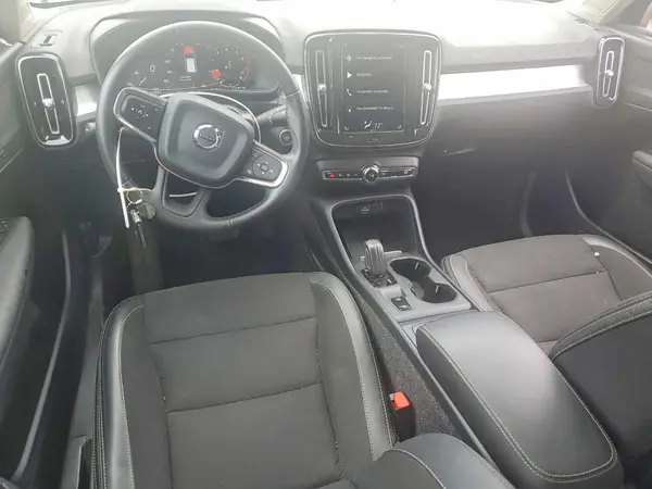 YV4AC2HK3L2173773 2020 VOLVO XC40 - Image 8